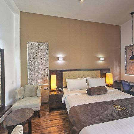 Hotel Ripon Grand Hill By Ehi à Nuwara Eliya Extérieur photo