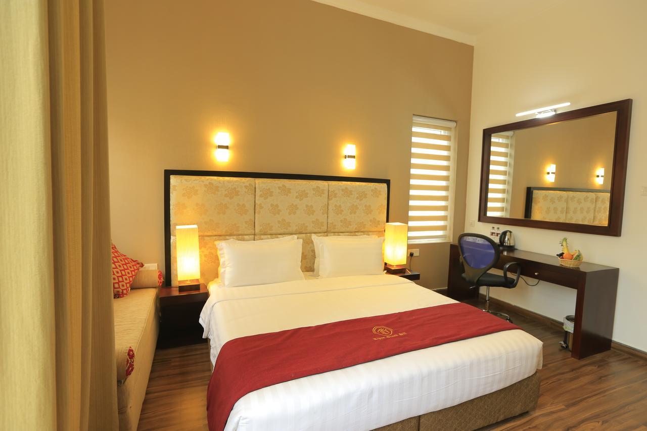 Hotel Ripon Grand Hill By Ehi à Nuwara Eliya Extérieur photo
